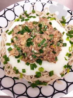 長芋☆オクラ☆鯖味噌缶でネバネバそば-レシピのメイン写真