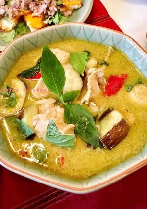 簡単！ 本格タイ料理 ☆ グリーンカレー-レシピのメイン写真
