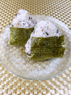 16穀米のおにぎり(*^^)v-レシピのメイン写真