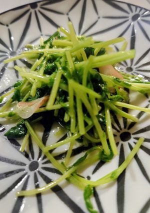 簡単♡豆苗のにんにく炒め-レシピのメイン写真