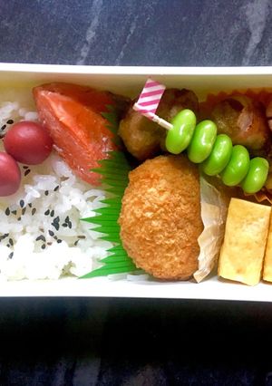 ★お弁当★小梅のサクランボ♪-レシピのメイン写真