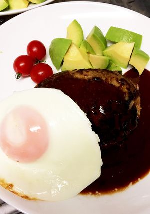 裏技!肉汁溢れるジューシーハンバーグ♪-レシピのメイン写真