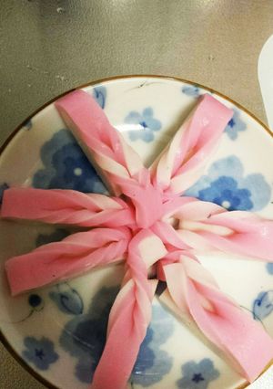 おせちにも！飾り切りかまぼこ～手綱風～-レシピのメイン写真