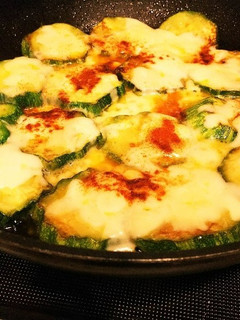 ズッキーニのチーズ焼き-レシピのメイン写真