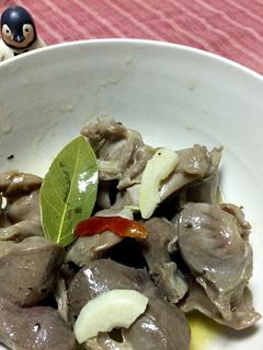 台所ペンギンの砂肝コンフィ-レシピのメイン写真