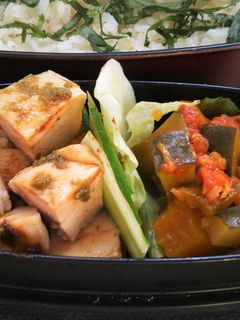 冷めてもおいしい_ほったらかし茹で鶏-レシピのメイン写真