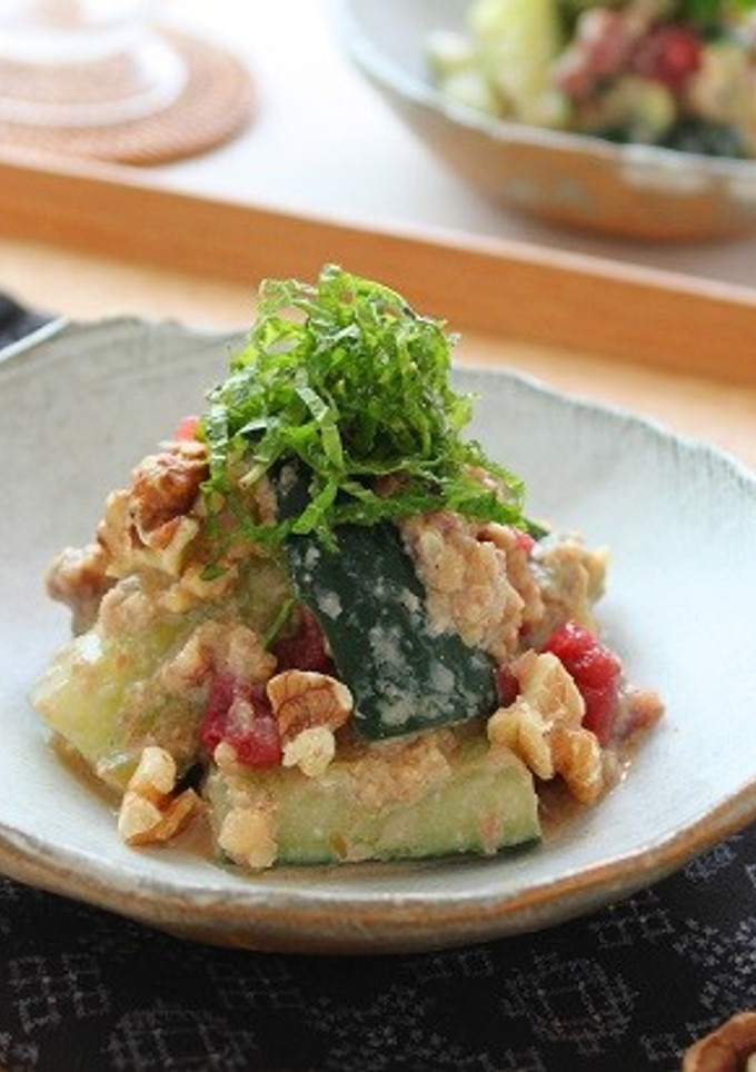 くるみと梅のたたききゅうり和え-レシピのメイン写真