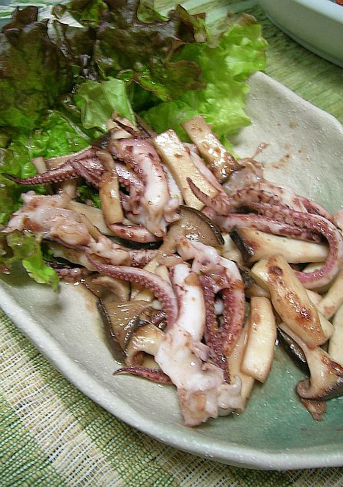 いかとエリンギのにんにくバター炒め☆-レシピのメイン写真