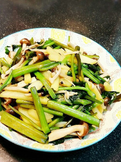 空芯菜ときのこのあっさり炒め-レシピのメイン写真
