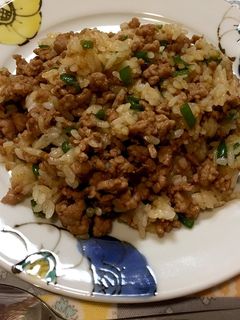 焼肉のたれで簡単そぼろご飯!-レシピのメイン写真