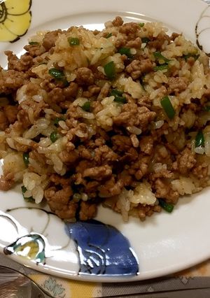 焼肉のたれで簡単そぼろご飯！-レシピのメイン写真