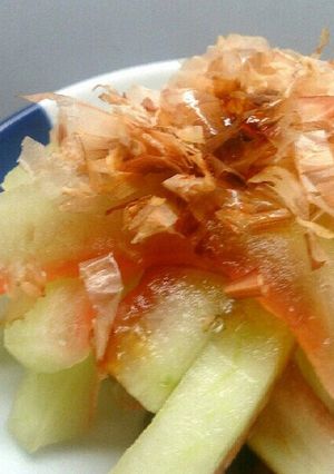 スイカの皮で漬物-レシピのメイン写真