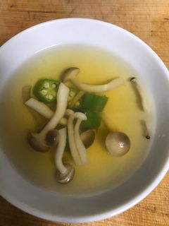オクラとしめじのすまし汁-レシピのメイン写真