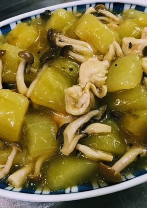 でっかいキュウリと鶏の旨煮♪-レシピのメイン写真