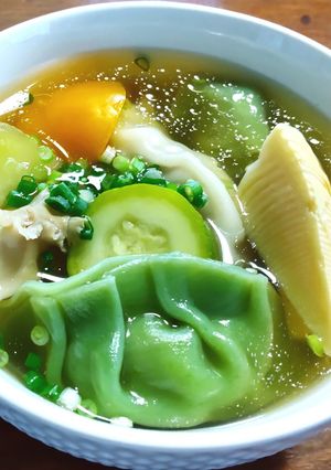 青とろ茄子入りスープ餃子 　甘い野菜の出汁-レシピのメイン写真