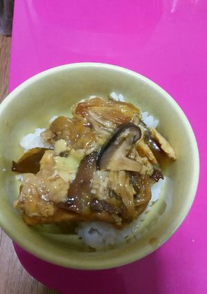 すに焼きのタレ捨てないで～玉子丼♪-レシピのメイン写真