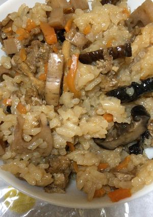 簡単れんこんの炊き込みご飯-レシピのメイン写真