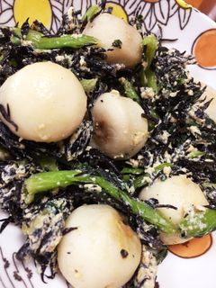 里芋で!鉄分たっぷり炒め物-レシピのメイン写真