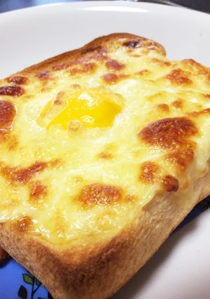 ピザ玉子トースト-レシピのメイン写真