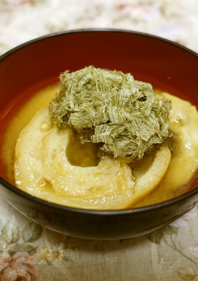 簡単☆とろろ昆布と麩の味噌汁-レシピのメイン写真