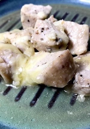 簡単！鶏胸肉のガーリックバター醤油炒め☆-レシピのメイン写真