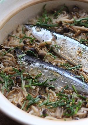 焼き秋刀魚と焼きしめじの土鍋ご飯-レシピのメイン写真