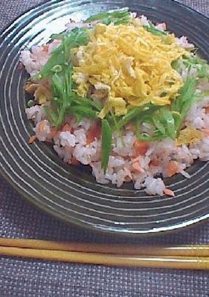 彩りキレイな♪鮭ご飯-レシピのメイン写真