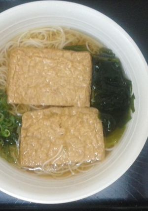 冷やし素麺の大阪風きつぬうどん若芽添え-レシピのメイン写真