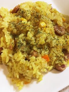 炊飯器で簡単*カレーピラフ*-レシピのメイン写真