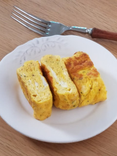 ほわほわ❤チーズ香るオムレツ風卵焼き-レシピのメイン写真