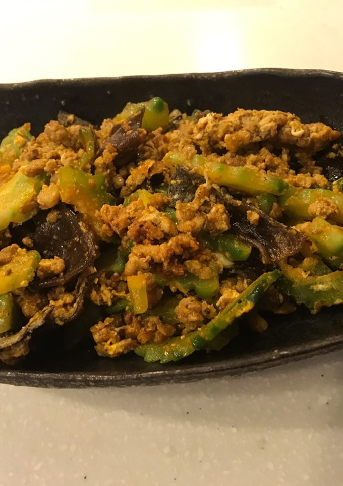 ゴーヤと挽き肉のカレー炒め-レシピのメイン写真
