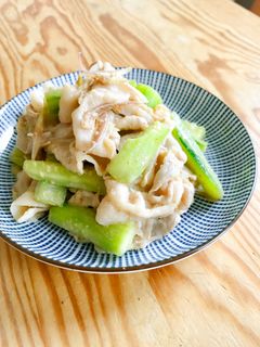 たたき胡瓜と豚しゃぶの胡麻だれサラダ-レシピのメイン写真