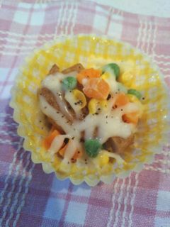 お弁当おかず〜さつま揚げの彩りチーズ焼き-レシピのメイン写真