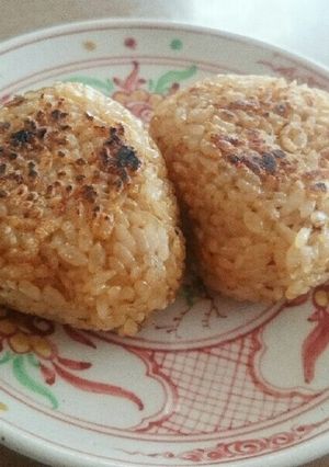 めんつゆで‼こんがり焼おにぎり-レシピのメイン写真