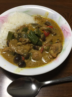 夏野菜の適当スープカレー。結構いけます。-レシピのメイン写真