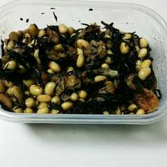 รูปของ レンジで芽ひじきと大豆の煮物