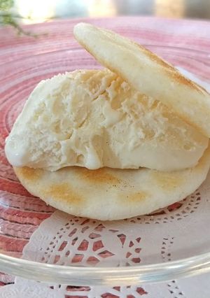 ソフトサラダ煎餅のアイスサンド☆モナカ風-レシピのメイン写真