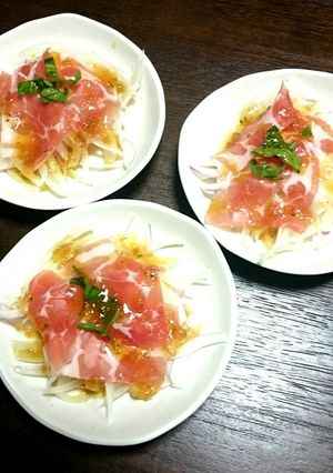 手抜き3分小鉢！ 生ハムのオニオンサラダ-レシピのメイン写真