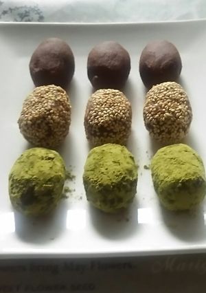 隠し味で美味♪道明寺粉でミニミニおはぎ-レシピのメイン写真