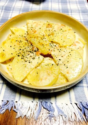 簡単☆じゃがいもと鮭のオーブン焼き-レシピのメイン写真