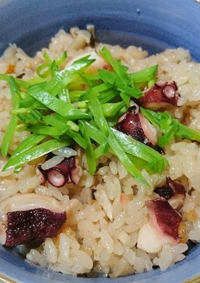 タコとキノコの炊き込みご飯-レシピのメイン写真