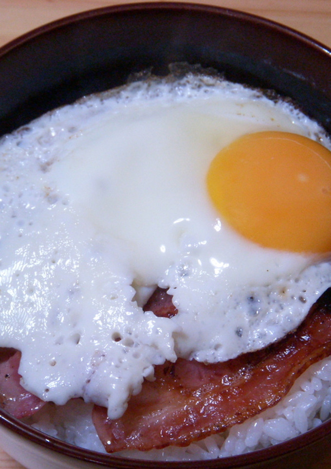 和洋折衷Bacon and egg丼-レシピのメイン写真