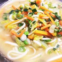 お野菜たっぷり♪味噌煮込みうどん-レシピのメイン写真