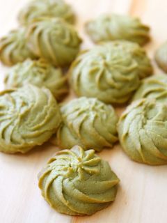 初心者向け*抹茶の絞り出しクッキー-レシピのメイン写真