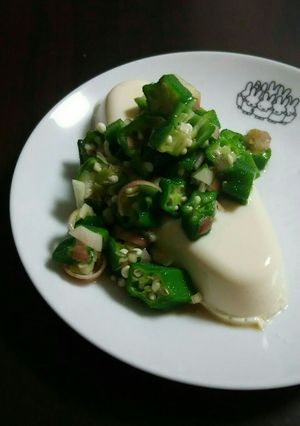 刻みオクラと茗荷の簡単和え（冷奴のせ）-レシピのメイン写真