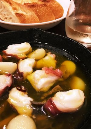 ☆ワインに合う☆ タコのアヒージョ-レシピのメイン写真