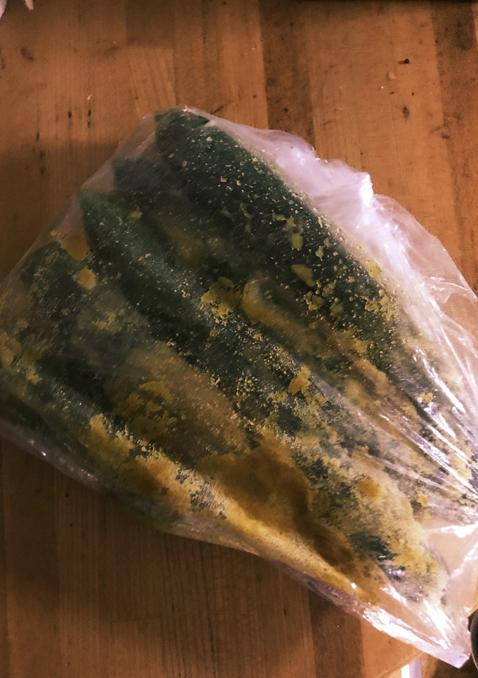 もむだけ簡単きゅうりの辛子漬け-レシピのメイン写真