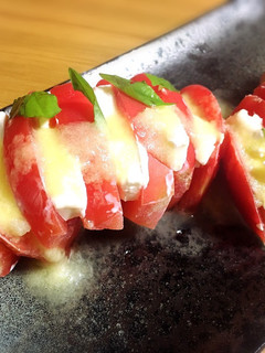 トマトクリームチーズ~玉葱ドレッシングで-レシピのメイン写真