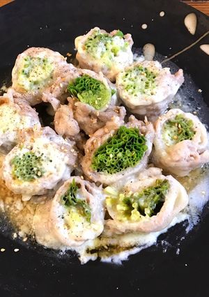 レンジで簡単♡たっぷりネギの豚巻きチーズ-レシピのメイン写真