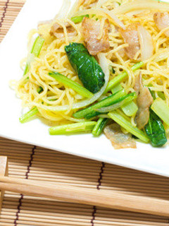 【野菜畑のおだし】で作るうま味焼きそば-レシピのメイン写真